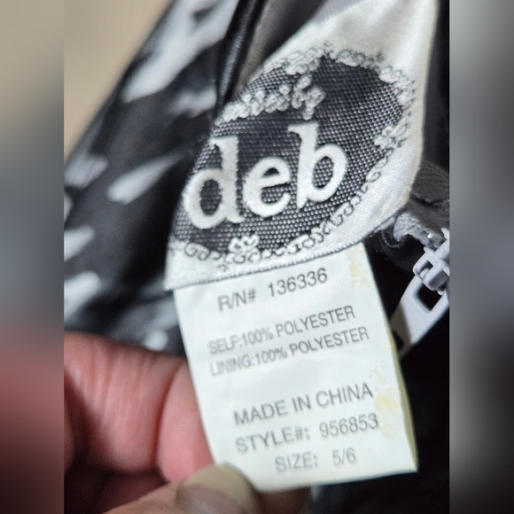 Vintage Y2K Dresses By Deb Glam Foral Embellished Open Back Maxi Gown, Size 5/6 - Picture 5 of 5